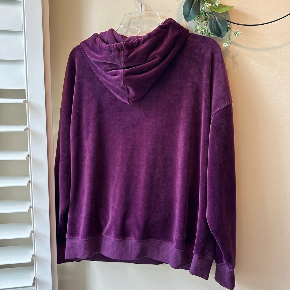 Champion Hoodie - Picture 11 of 14